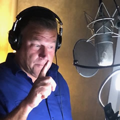 brad hyland voice actor with vo chateau